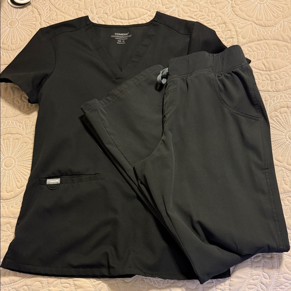 Comenii Black Scrub Set - XS top, S wide leg pant